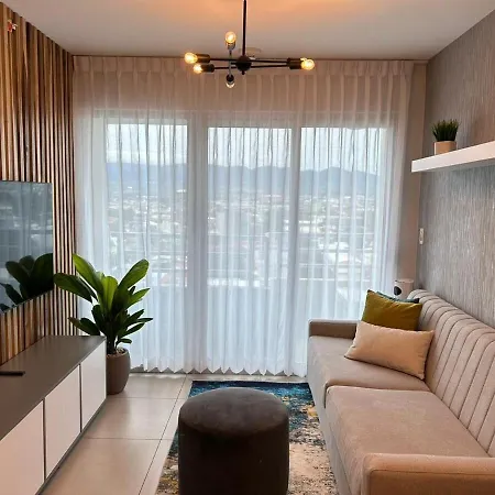 Luxury 1Br Condo Stunning Views